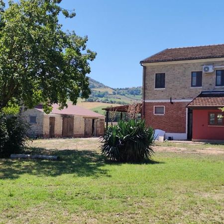 Hotel Foresteria Del Re Montelupone Exterior foto